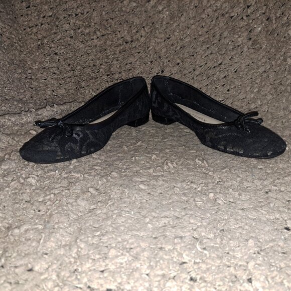 STUART WEITZMAN-Arabella Ballet Flats-Black Lace Fabric/Leather-Sz 7.5-Excellent - Picture 4 of 7